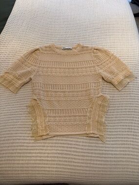 Zara Beige Lace-Pattern Short Sleeve Sweater